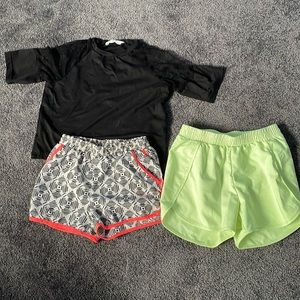 Kids bundle size 7 shirt and shorts